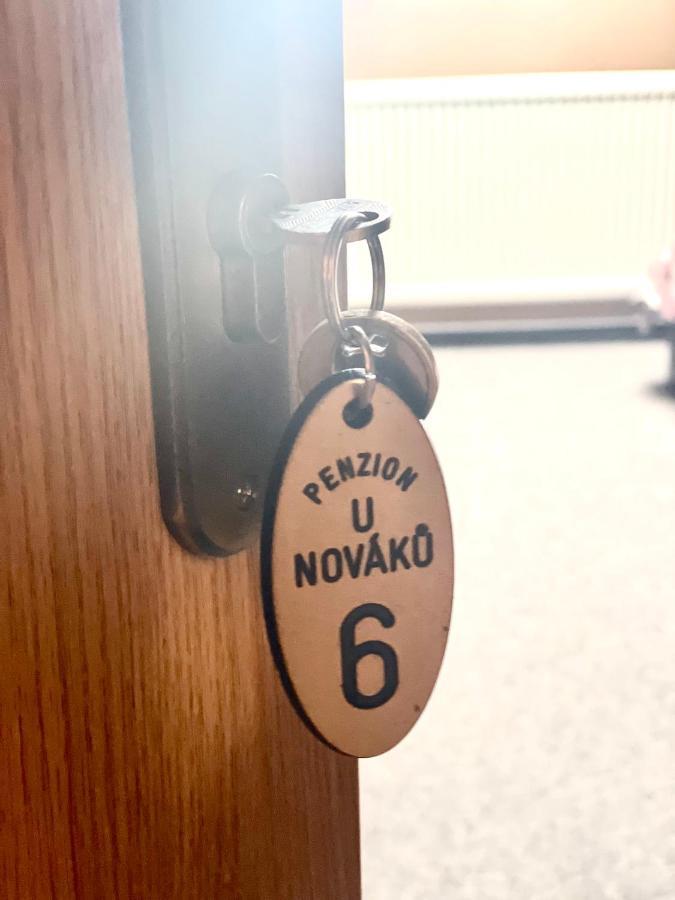Penzion A Restaurace U Novaku Bítovany Extérieur photo